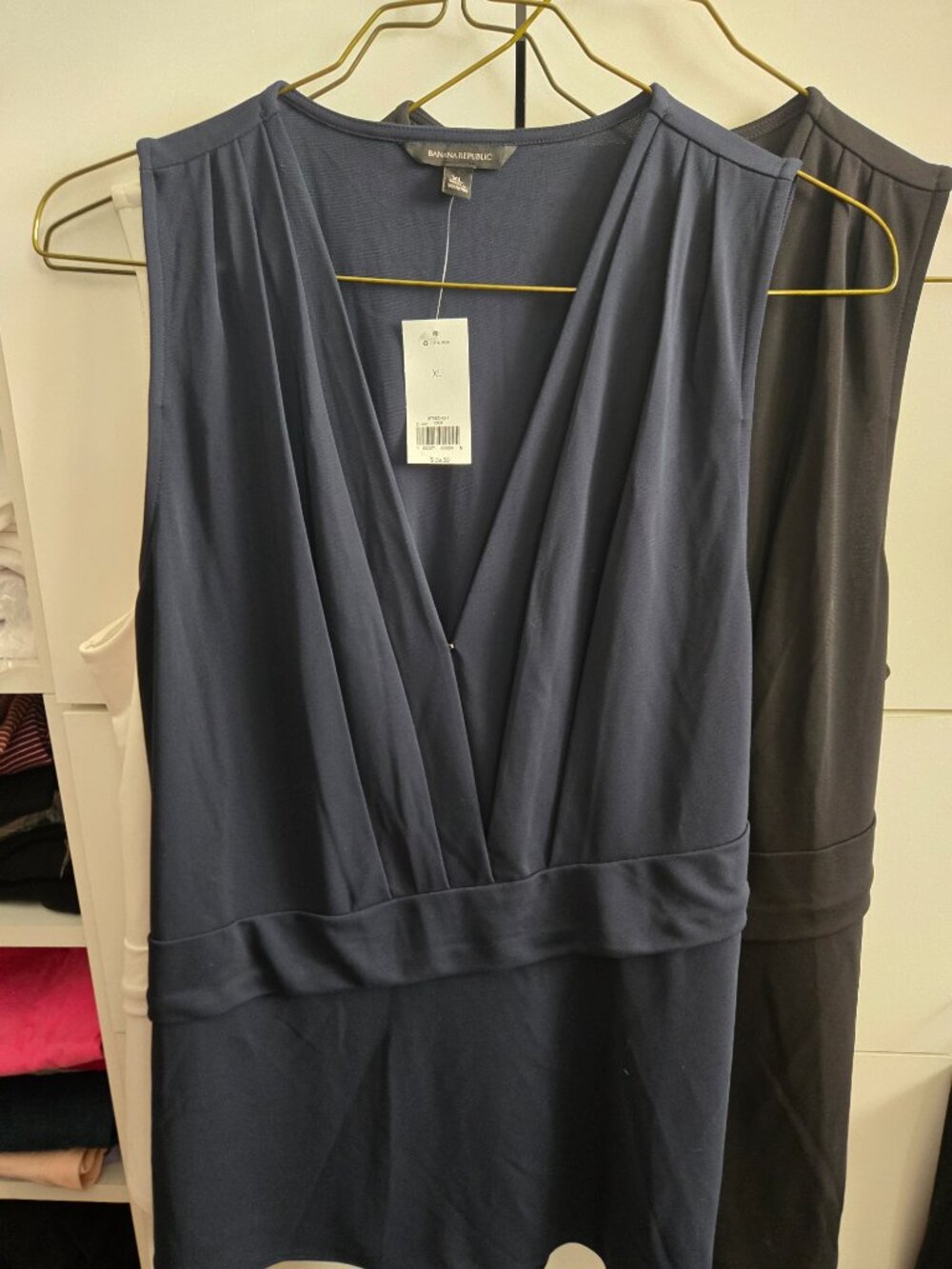 NWT Banana Republic - Trio of Tops - Size XL - Picture 6 of 7